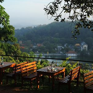 Hotel See Kandy